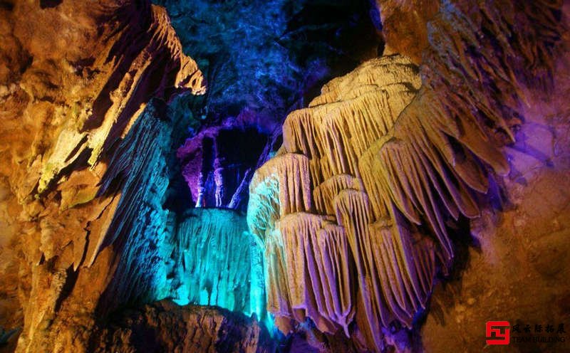 锦绣风水洞团建基地