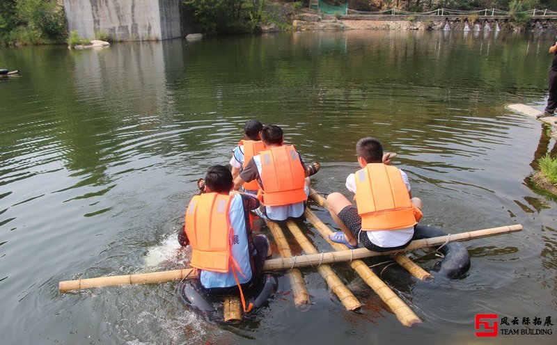 公司团建拓展训练之十渡之旅及点评